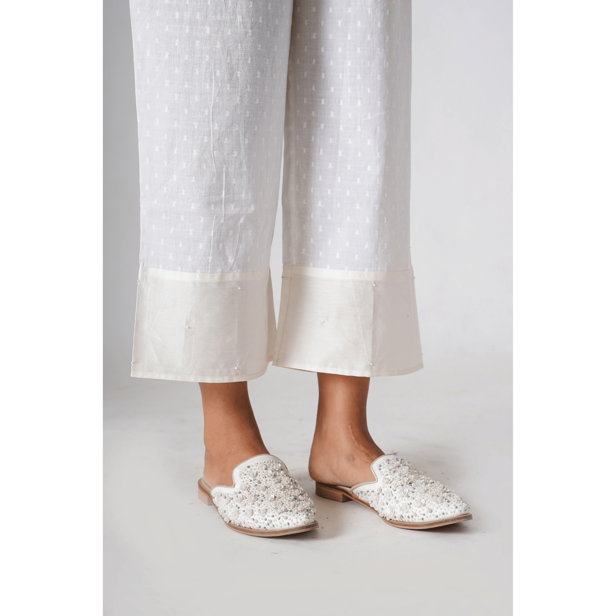 Frida White Doby Cotton Pants
