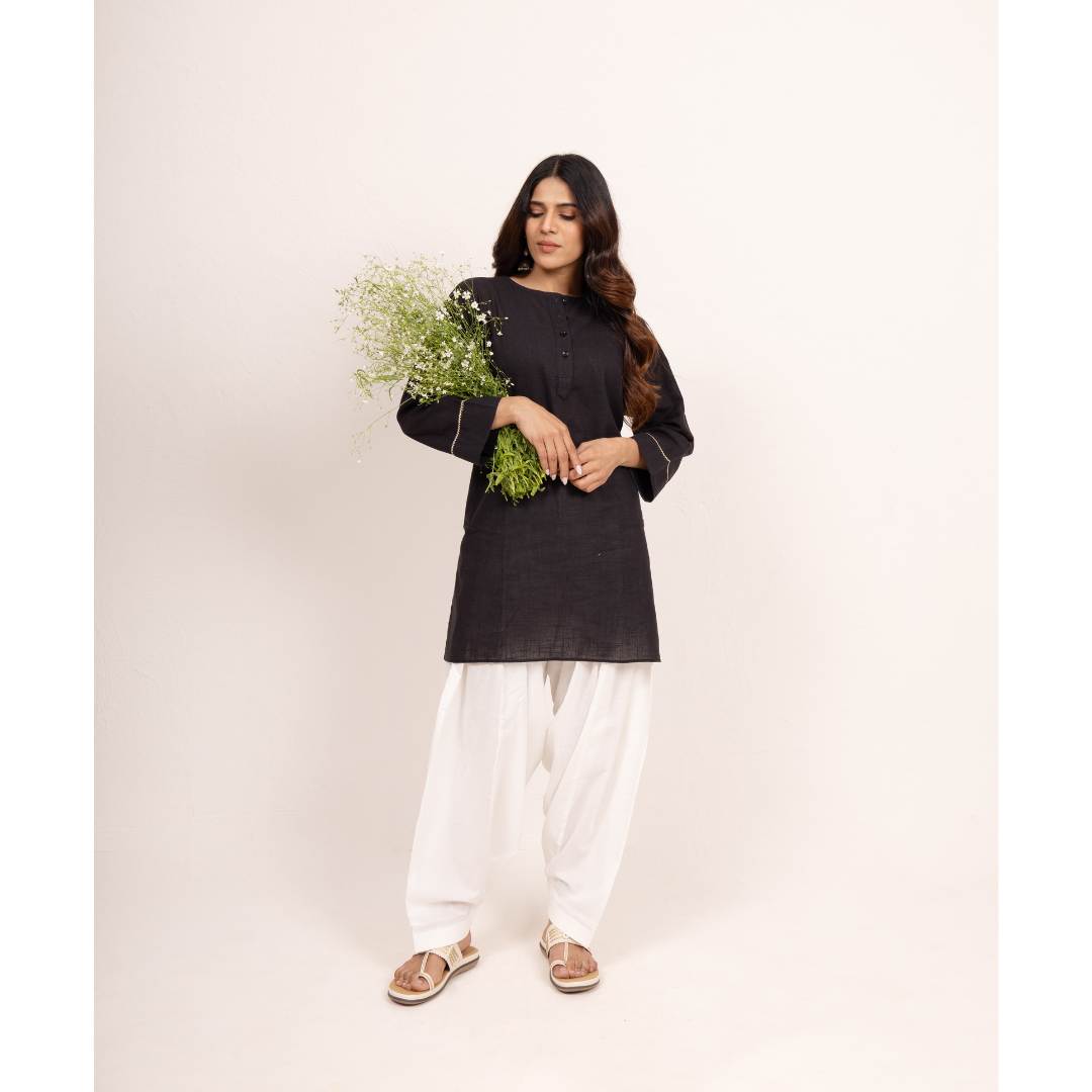 ''Neer'' White Cotton Salwar
