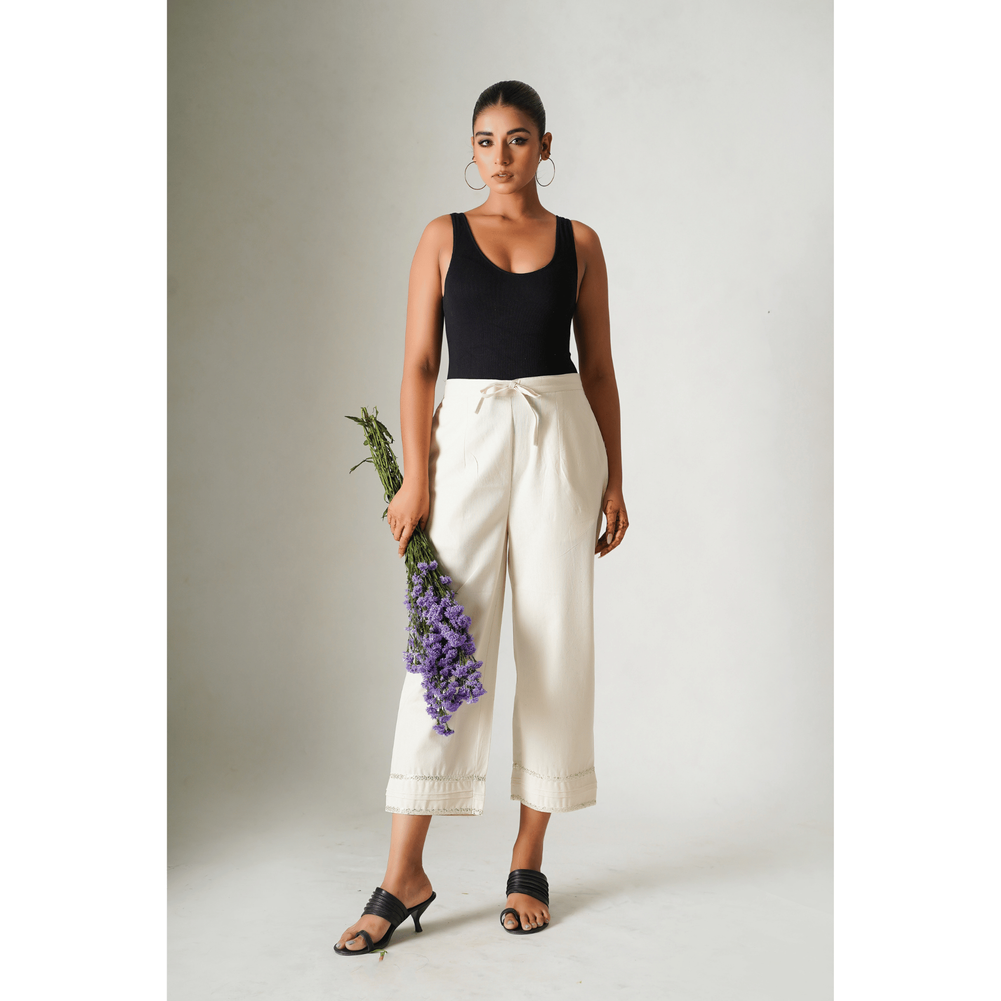 Chrysanthemum Cotton- Linen Beige Pants