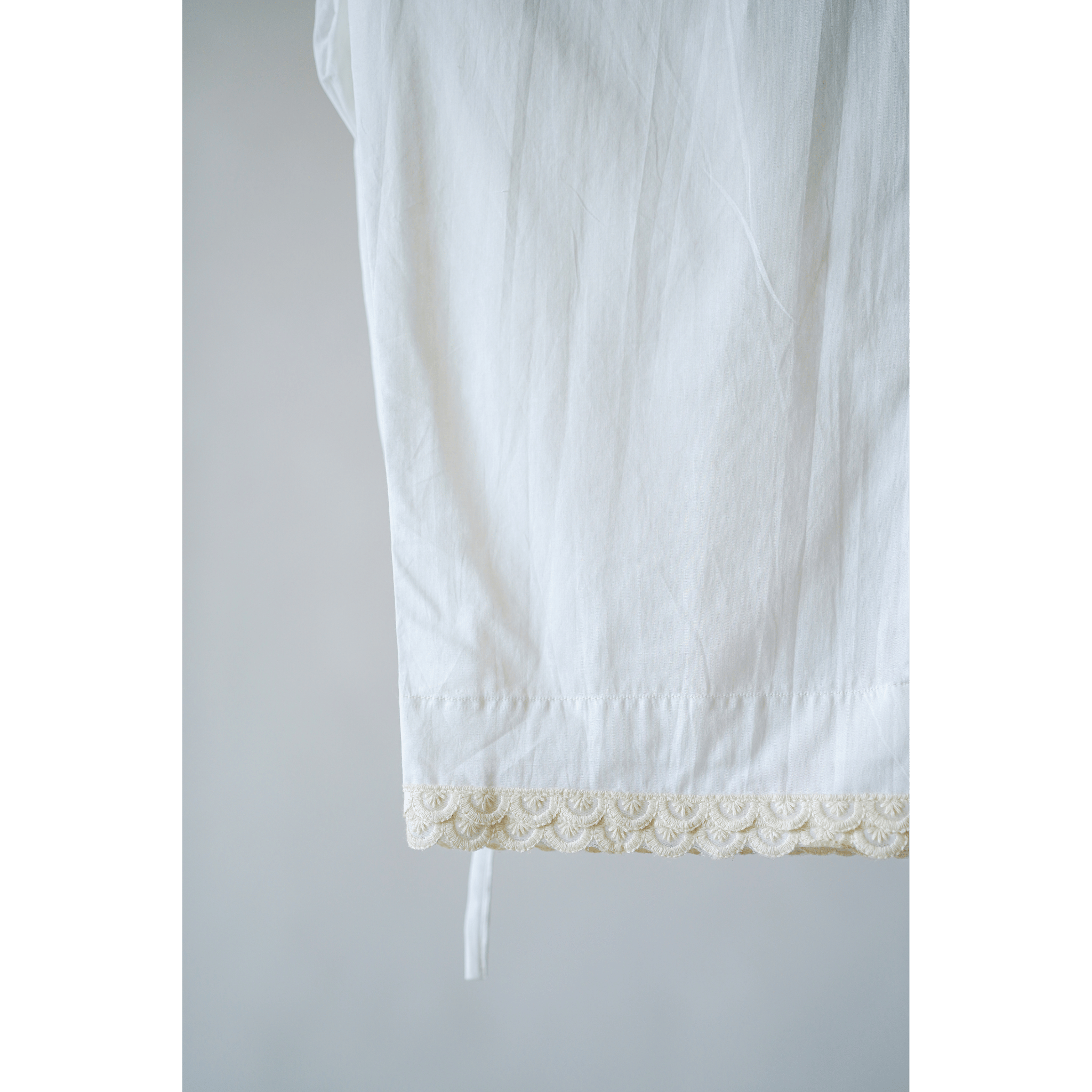 Petunias White Cotton Pants