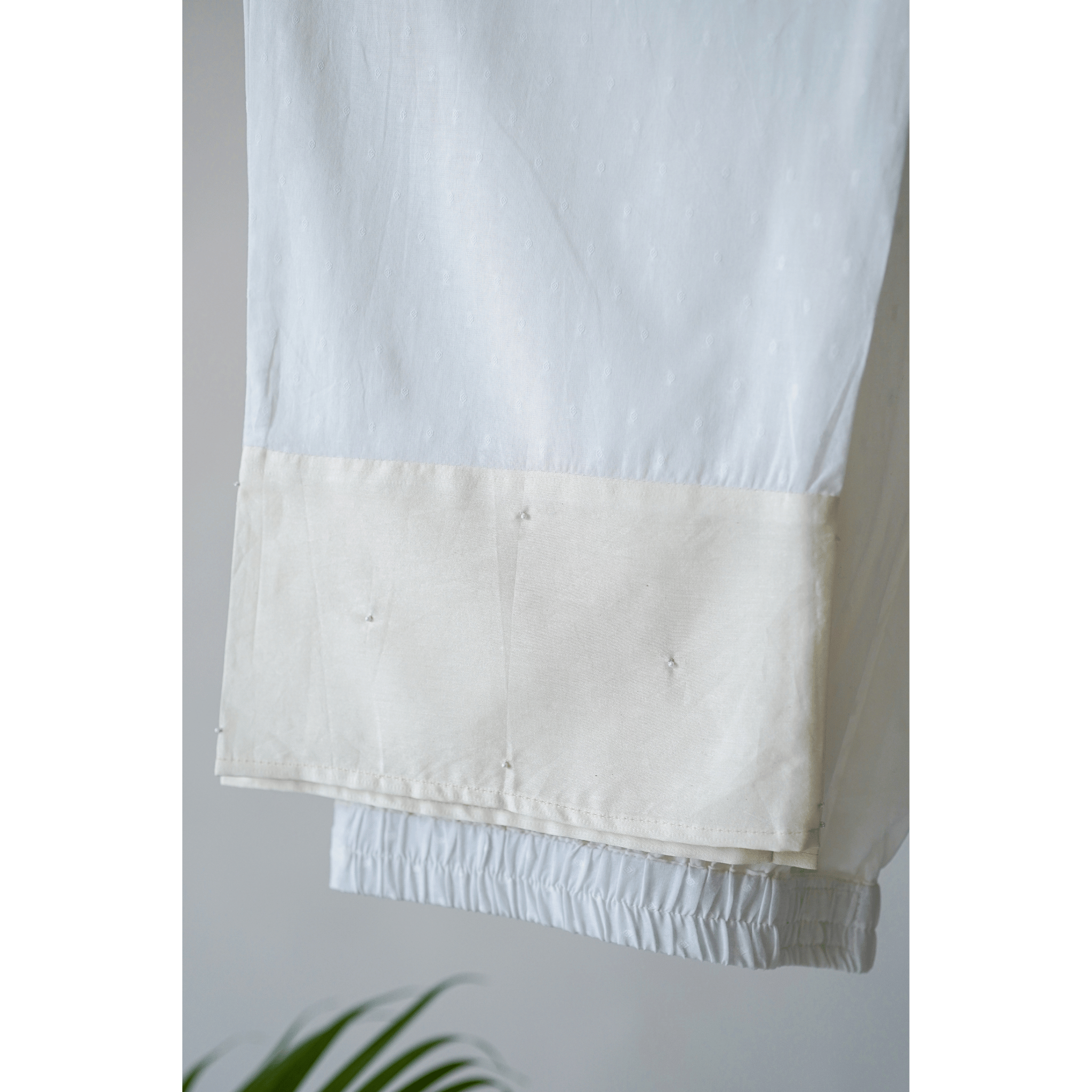 Frida White Doby Cotton Pants