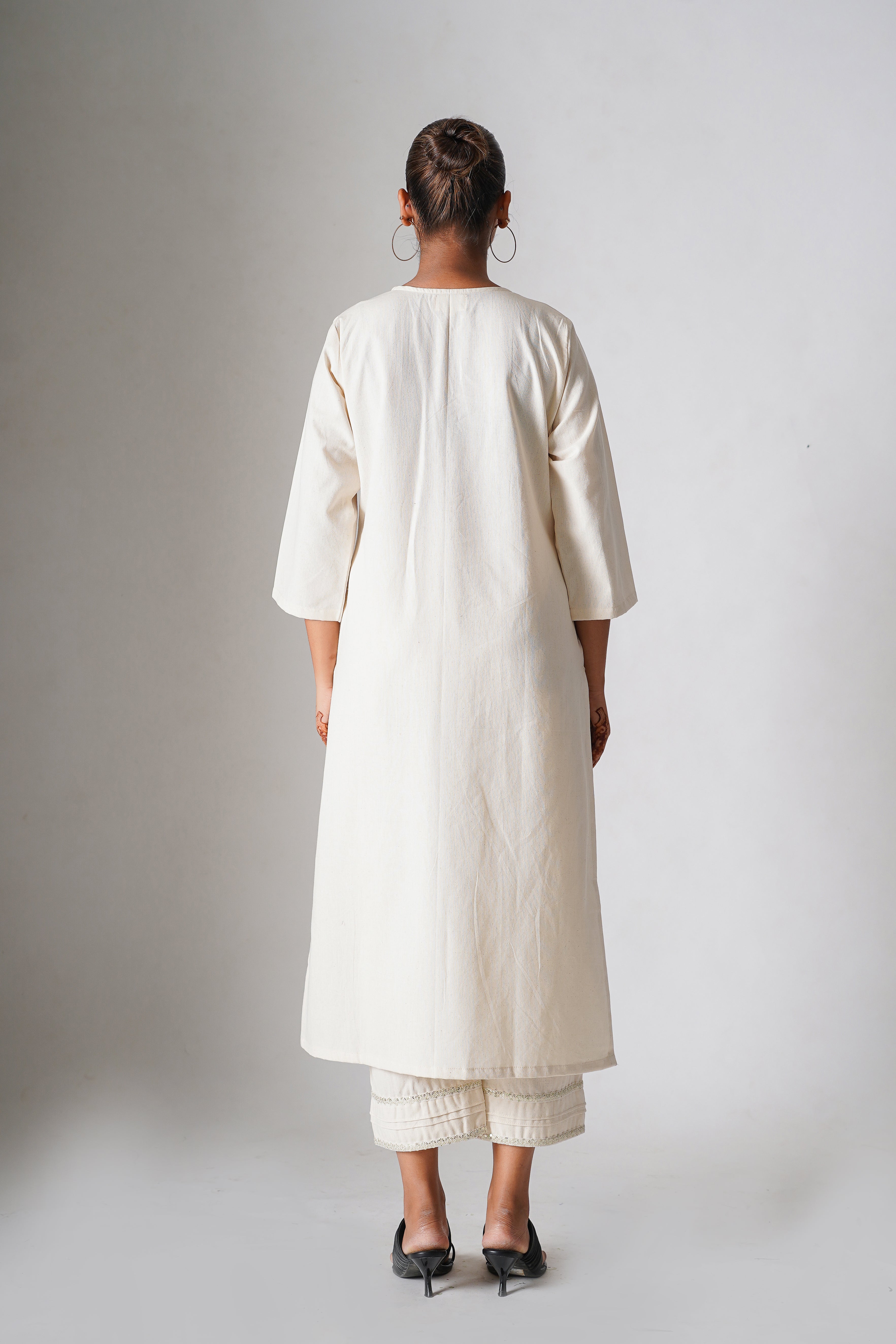 Hibiscus Beige Cotton- Linen Kurta