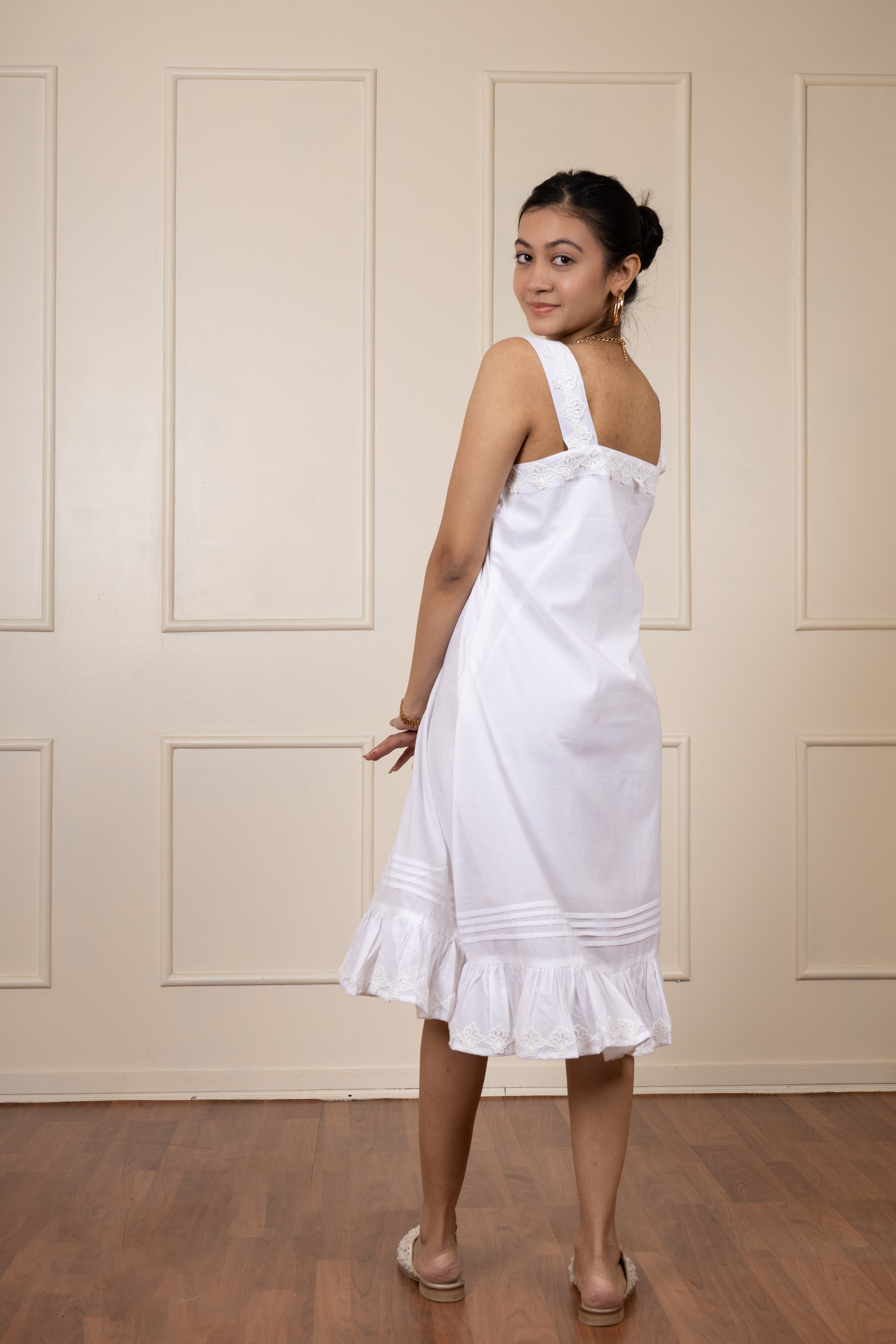 ''Pearl'' White Lace Cotton Slip