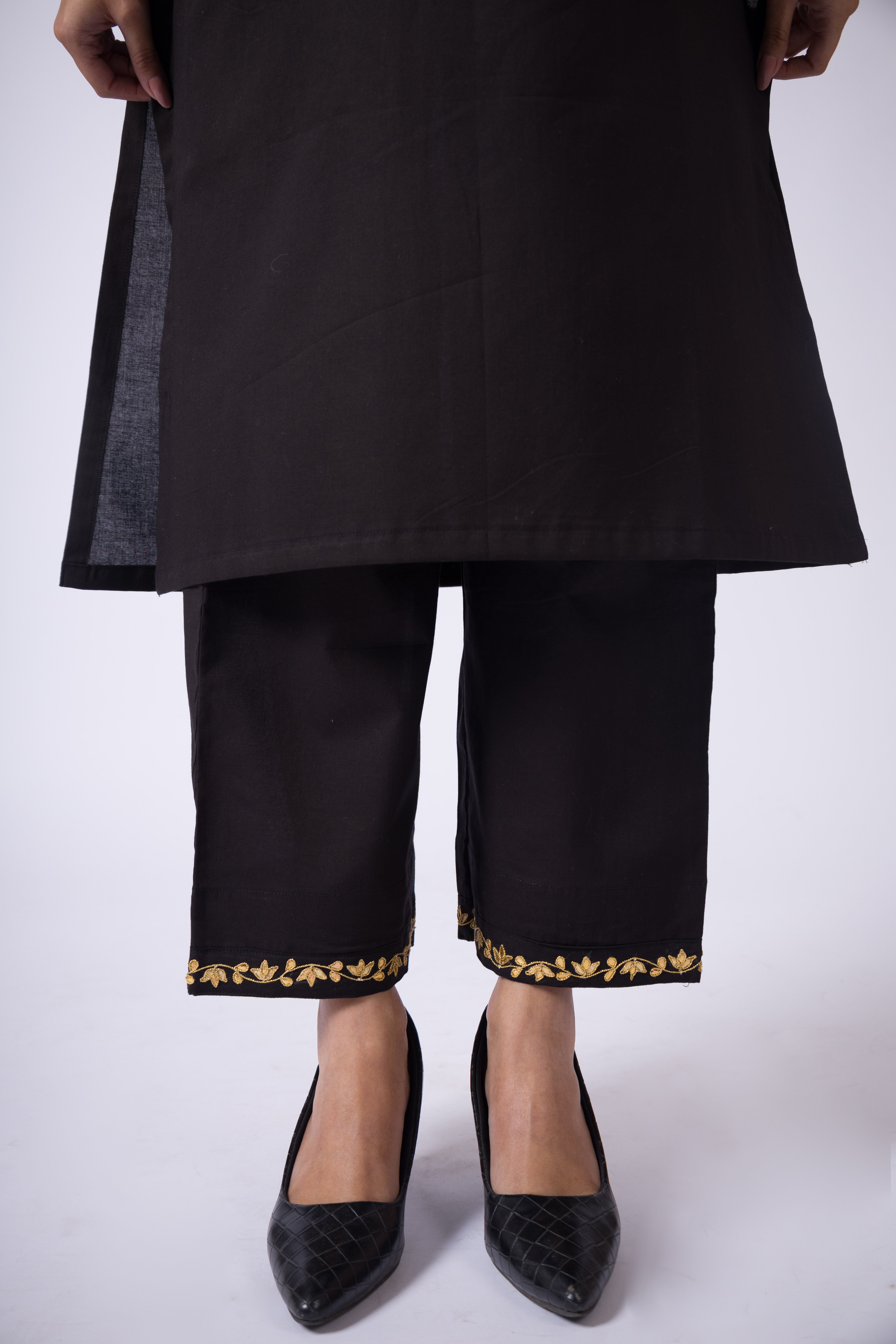 Jaipur- Gotta Patti Black Cotton Kurta