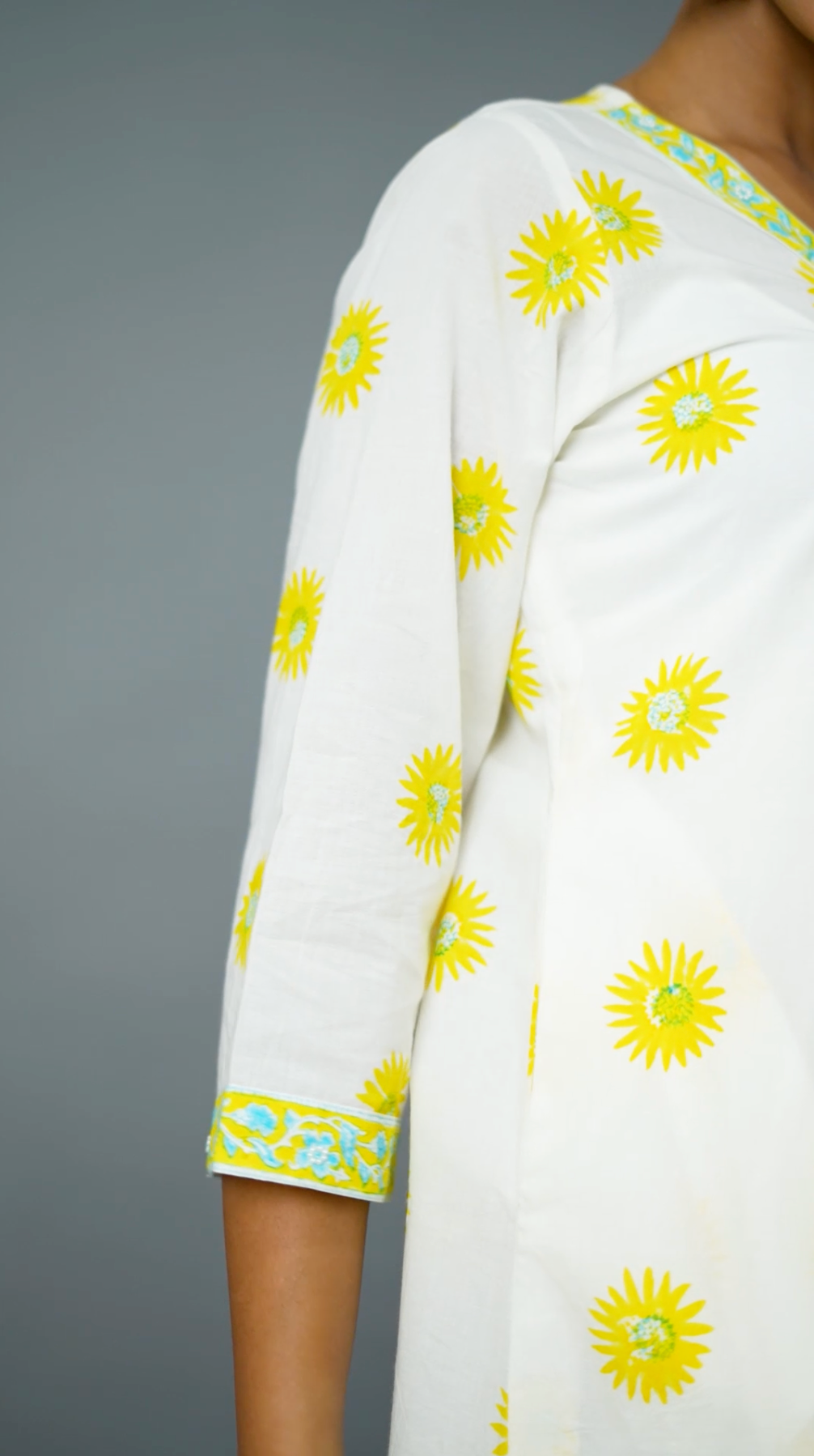 Handcrafted sunflower print kurta set in breathable cotton fabric